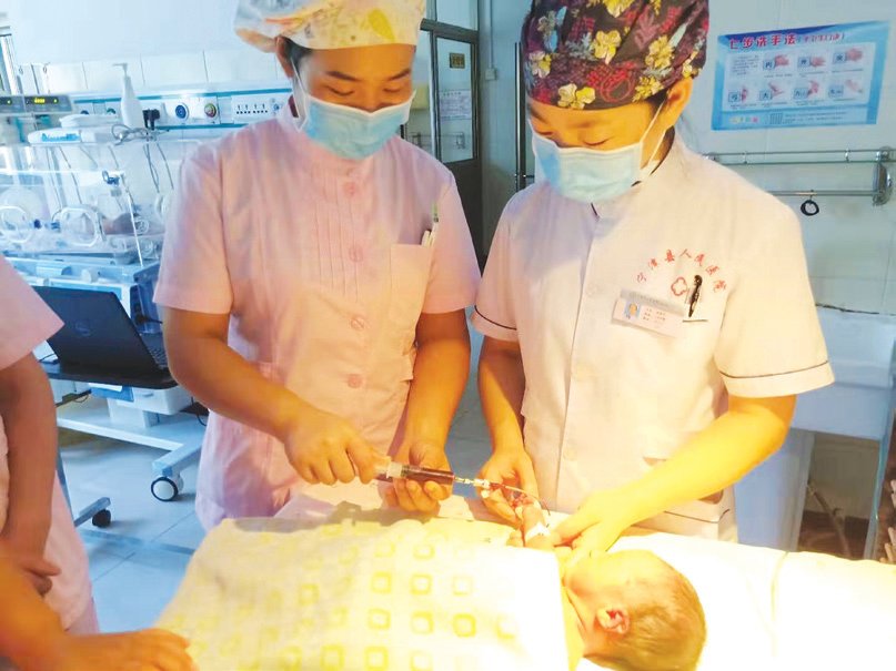 英吉沙县妇婴监护型护送